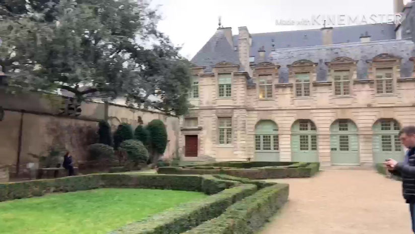 Paris Video